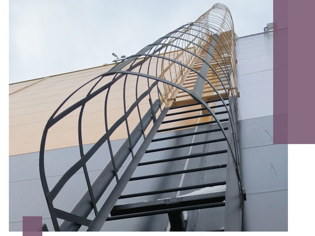 Изготовление и монтаж пожарных лестниц в Вологде профессионально